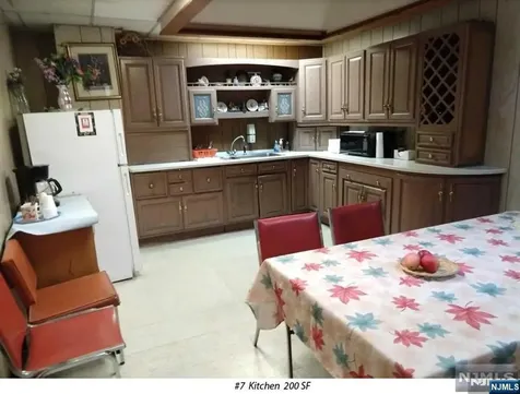 610 Broad Avenue Ridgefield NJ 07657