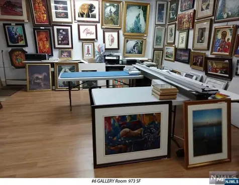 610 Broad Avenue Ridgefield NJ 07657