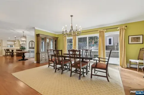 3 Stephens Lake Road Wanaque NJ 07465