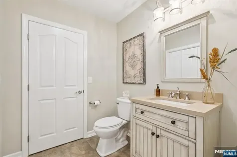3 Stephens Lake Road Wanaque NJ 07465