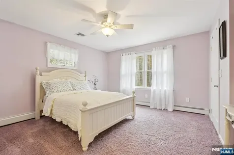 3 Stephens Lake Road Wanaque NJ 07465