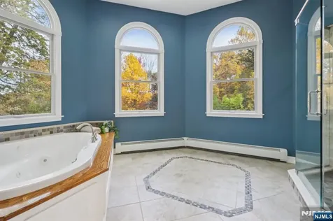 3 Stephens Lake Road Wanaque NJ 07465