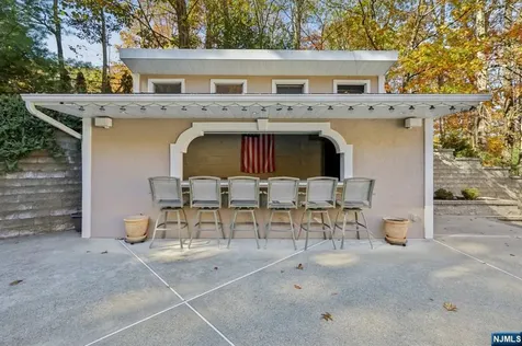 3 Stephens Lake Road Wanaque NJ 07465