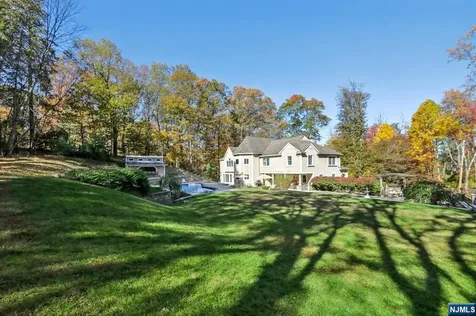 3 Stephens Lake Road Wanaque NJ 07465