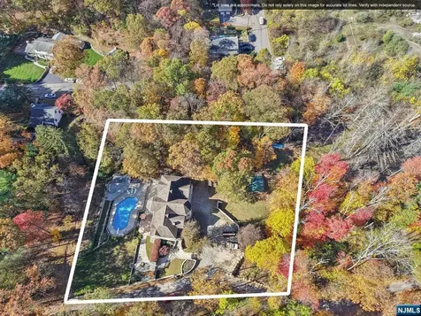 3 Stephens Lake Road Wanaque NJ 07465