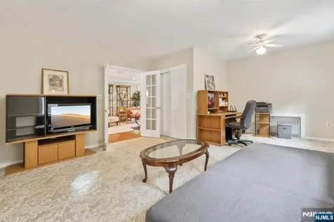 3 Stephens Lake Road Wanaque NJ 07465