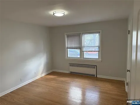 28 Norwood Clifton NJ 07011