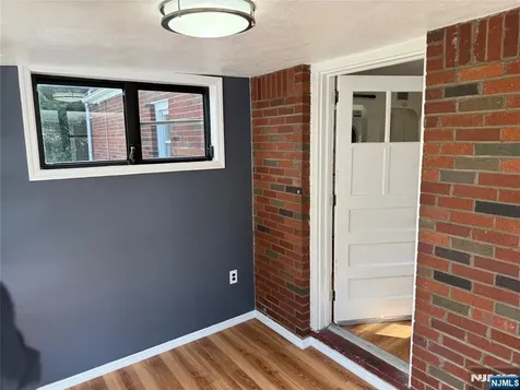28 Norwood Clifton NJ 07011