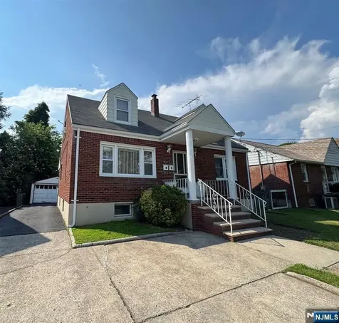28 Norwood Clifton NJ 07011