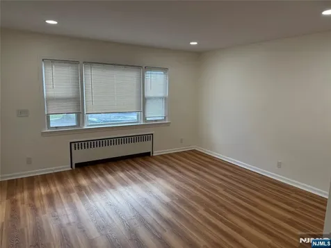 28 Norwood Clifton NJ 07011
