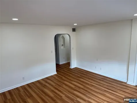 28 Norwood Clifton NJ 07011