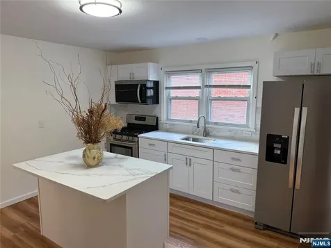 28 Norwood Clifton NJ 07011