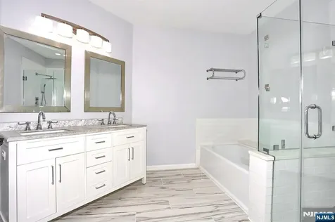 28 Woods Edge Road Old Tappan NJ 07675