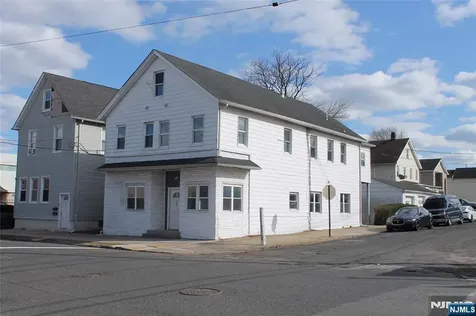 519 Roosevelt Avenue Carteret NJ 07008