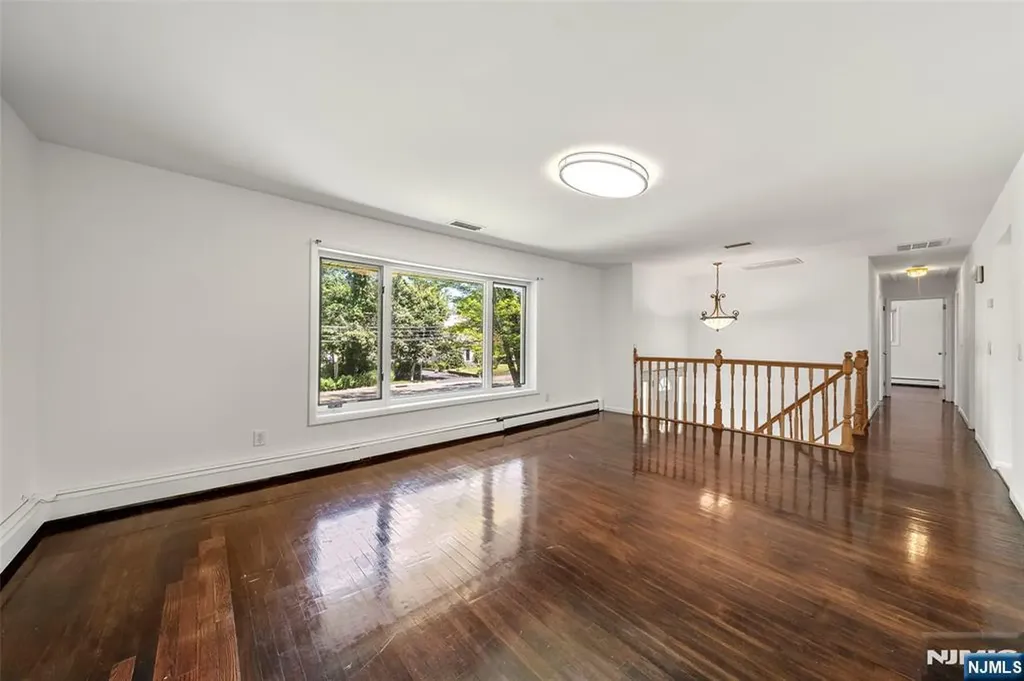 356 Allendale Avenue Allendale NJ 07401