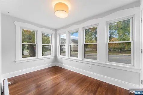 177 Pierrepont Avenue Rutherford NJ 07070