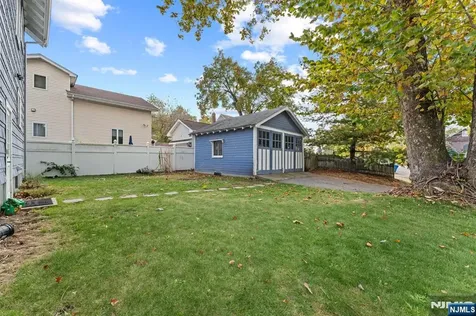 177 Pierrepont Avenue Rutherford NJ 07070