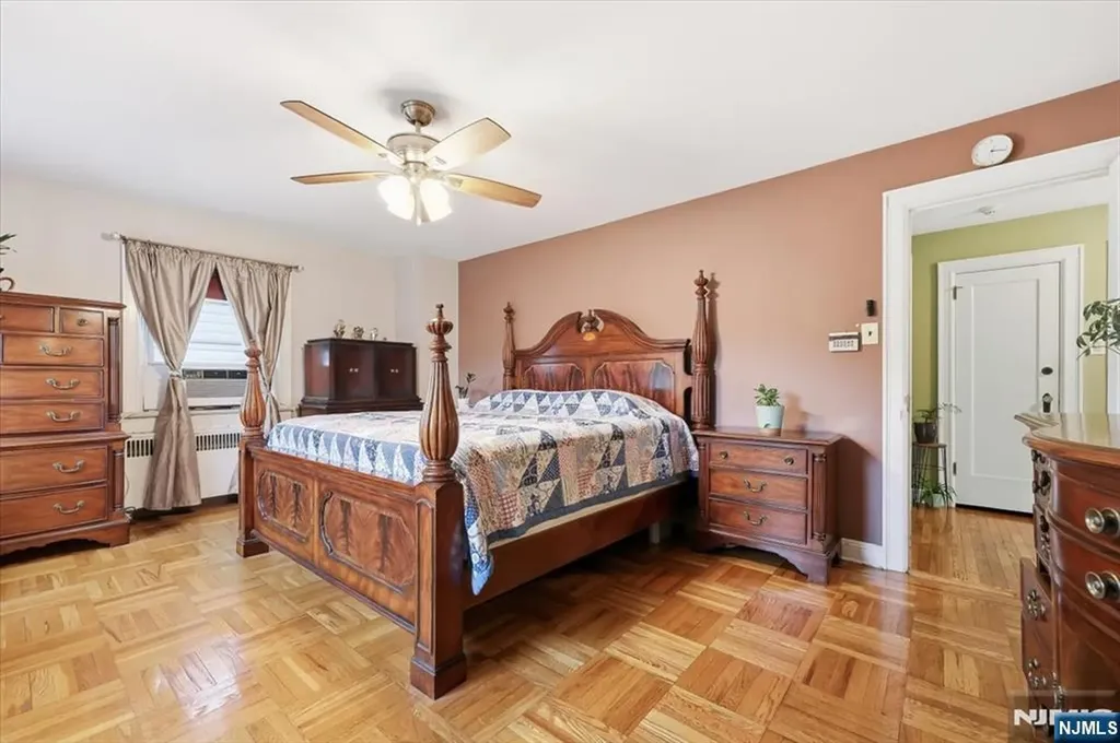 118 Avenue B Bayonne NJ 07002