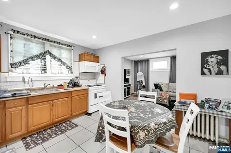 126 Macarthur Avenue Garfield NJ 07026