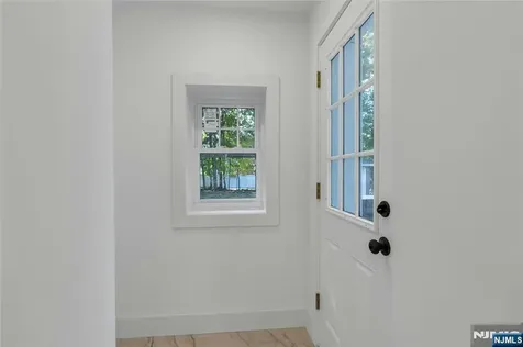 264 Merrison Street Teaneck NJ 07666