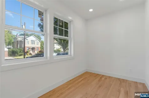 264 Merrison Street Teaneck NJ 07666