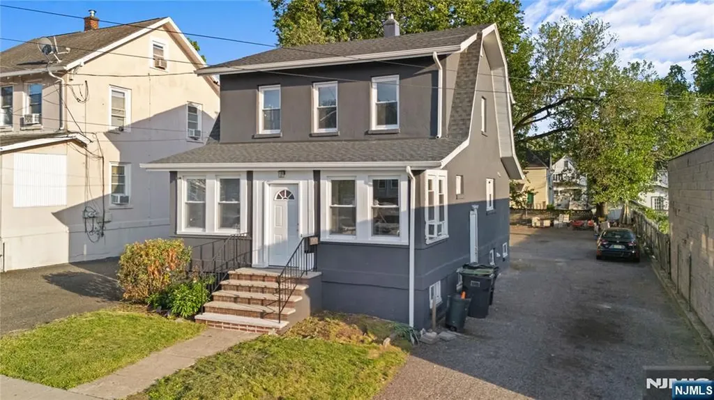 16 Palisade Avenue Bergenfield NJ 07621