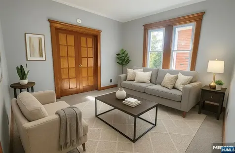 390 Delano Place Fairview NJ 07022