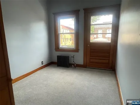 390 Delano Place Fairview NJ 07022