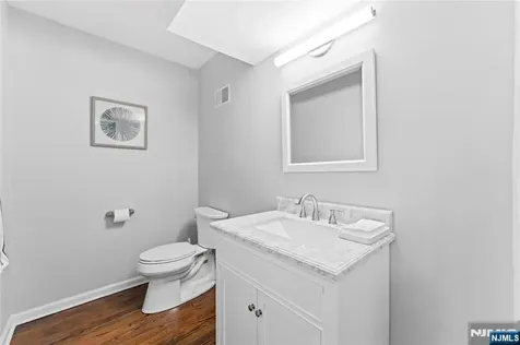 4 Mcmanus Court West Orange NJ 07052