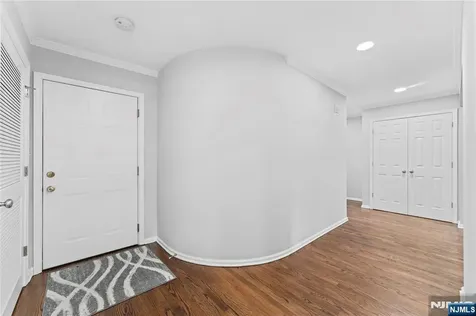 4 Mcmanus Court West Orange NJ 07052