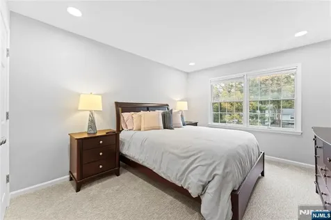 4 Mcmanus Court West Orange NJ 07052