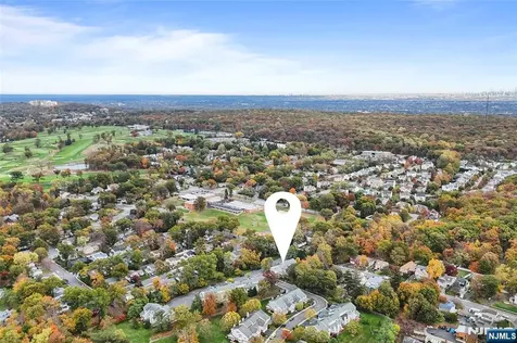 4 Mcmanus Court West Orange NJ 07052