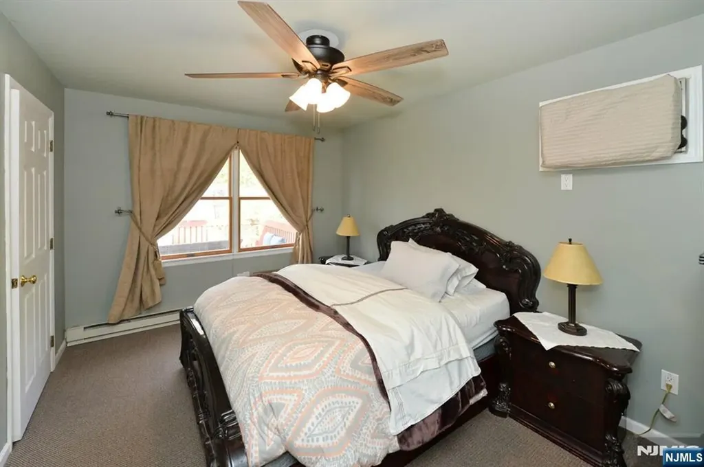 99 E Broad Street Bergenfield NJ 07621