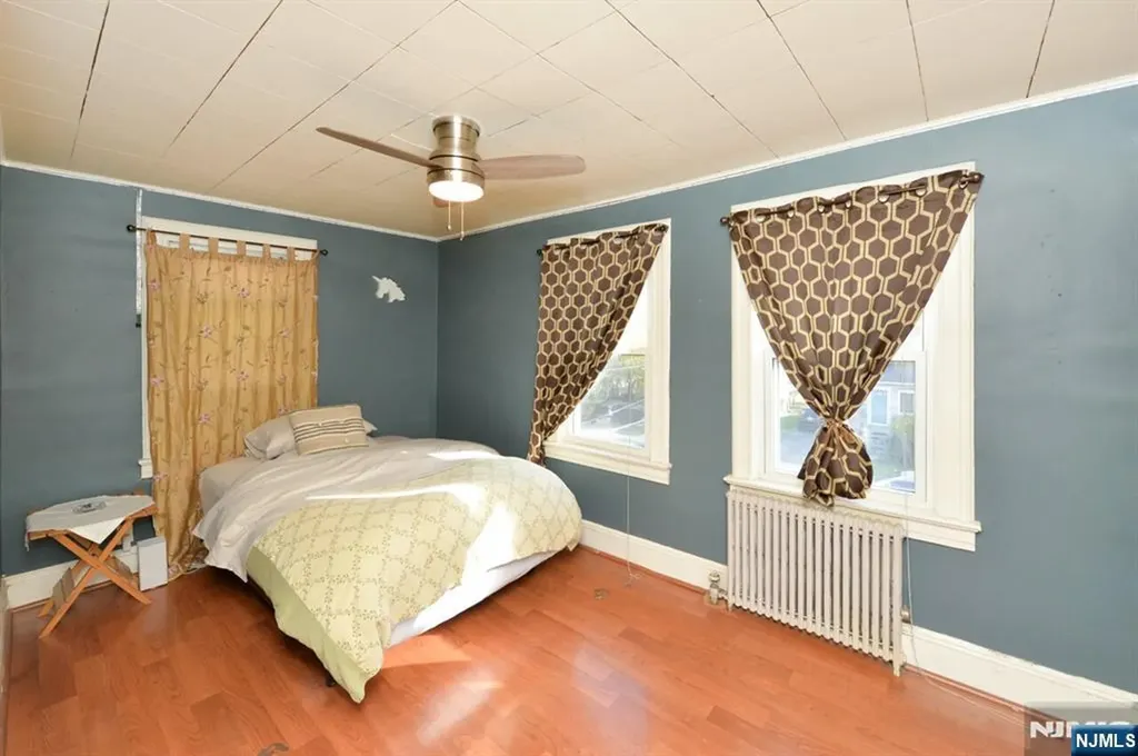 99 E Broad Street Bergenfield NJ 07621