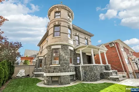 7722 Broadway North Bergen NJ 07047