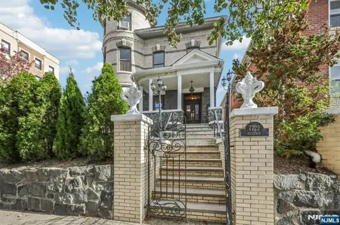 7722 Broadway North Bergen NJ 07047