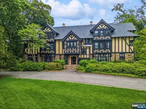 131 Rensselaer Road Essex Fells NJ 07021