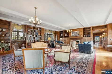 131 Rensselaer Road Essex Fells NJ 07021