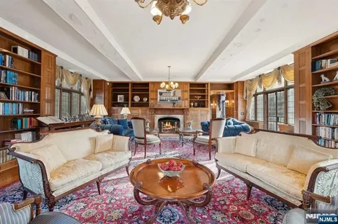 131 Rensselaer Road Essex Fells NJ 07021