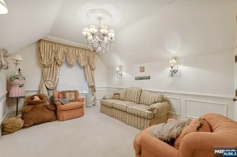 131 Rensselaer Road Essex Fells NJ 07021