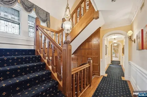131 Rensselaer Road Essex Fells NJ 07021