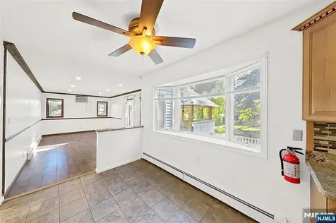 54 Mapledale Avenue Roxbury Township NJ 07876
