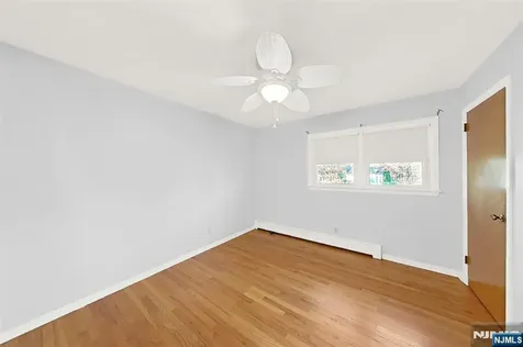 54 Mapledale Avenue Roxbury Township NJ 07876