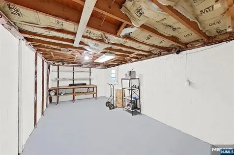 54 Mapledale Avenue Roxbury Township NJ 07876