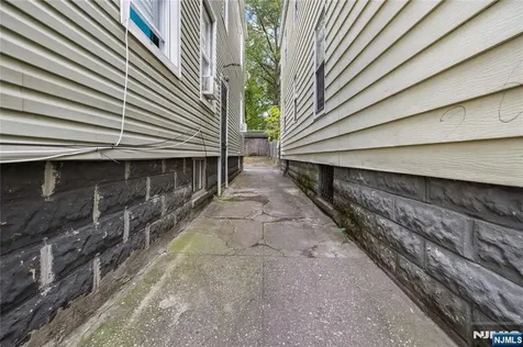 650 Grove Street Irvington NJ 07111