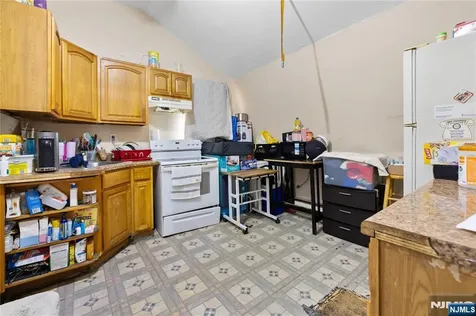 650 Grove Street Irvington NJ 07111