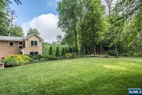67 Hanover Road West Milford NJ 07421