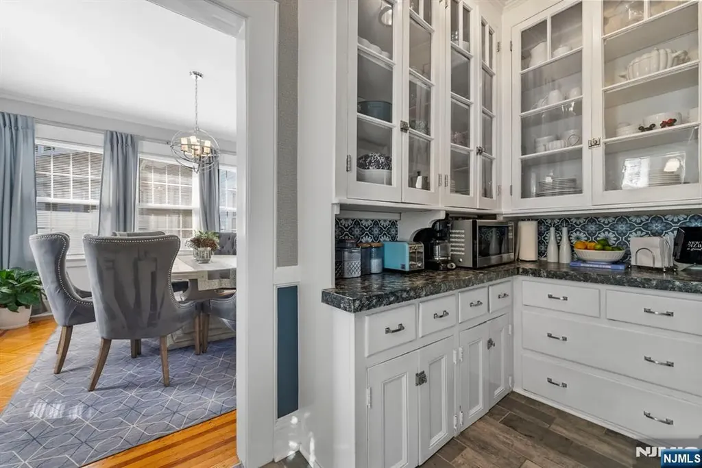 15 Parkway Bloomfield NJ 07003