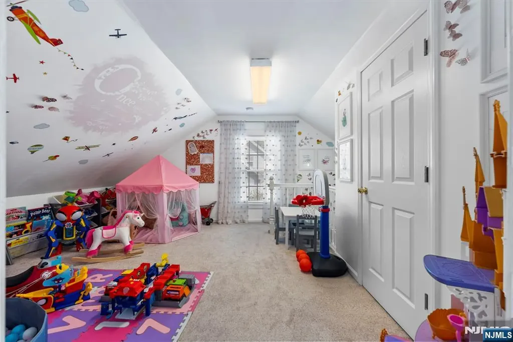 15 Parkway Bloomfield NJ 07003