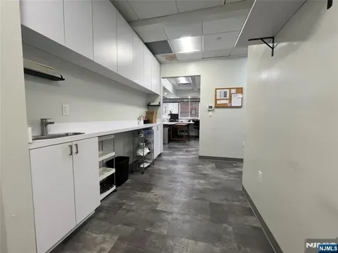 784 Grand Avenue Ridgefield NJ 07657